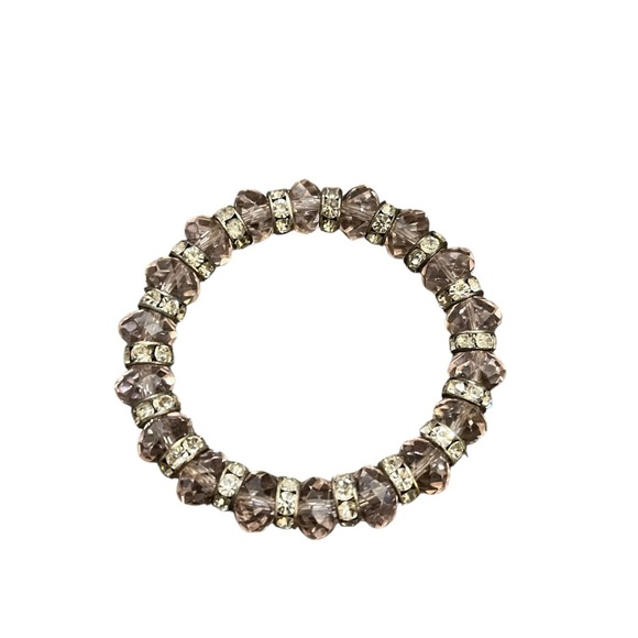 Elegant Silver Heart Charm and pink jeweled Bracelet Set - Picture 2 of 3